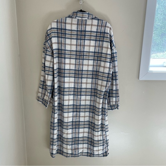 Plaid Single Breasted Flap Detail Drop Shoulder Overcoat, Size Med NWOT - Picture 4 of 8